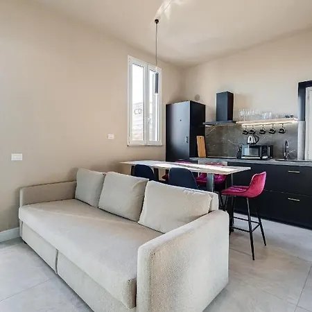 Guest house Vivilo Trevi - Luxury Experience - Private Jacuzzi On Terrace - Insane View