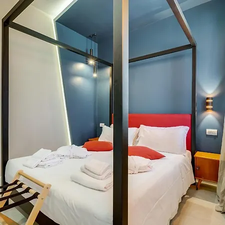 Vivilo Trevi - Luxury Experience - Private Jacuzzi On Terrace - Insane View ゲストハウス ローマ