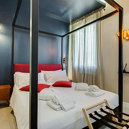 ゲストハウス Vivilo Trevi - Luxury Experience - Private Jacuzzi On Terrace - Insane View *