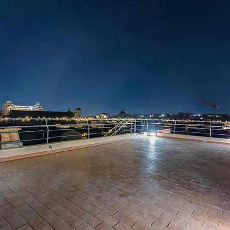 Vivilo Trevi - Luxury Experience - Private Jacuzzi On Terrace - Insane View ゲストハウス