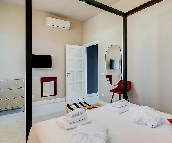 Casa de hóspedes Vivilo Trevi - Luxury Experience - Private Jacuzzi On Terrace - Insane View