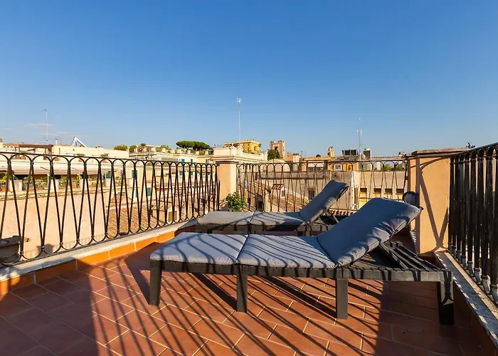 Casa de hóspedes Vivilo Trevi - Luxury Experience - Private Jacuzzi On Terrace - Insane View Roma