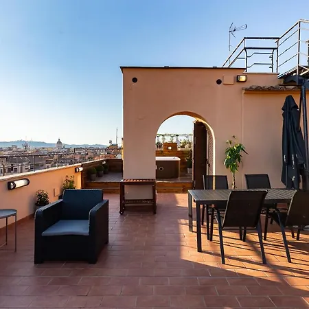 Casa de hóspedes Vivilo Trevi - Luxury Experience - Private Jacuzzi On Terrace - Insane View Roma